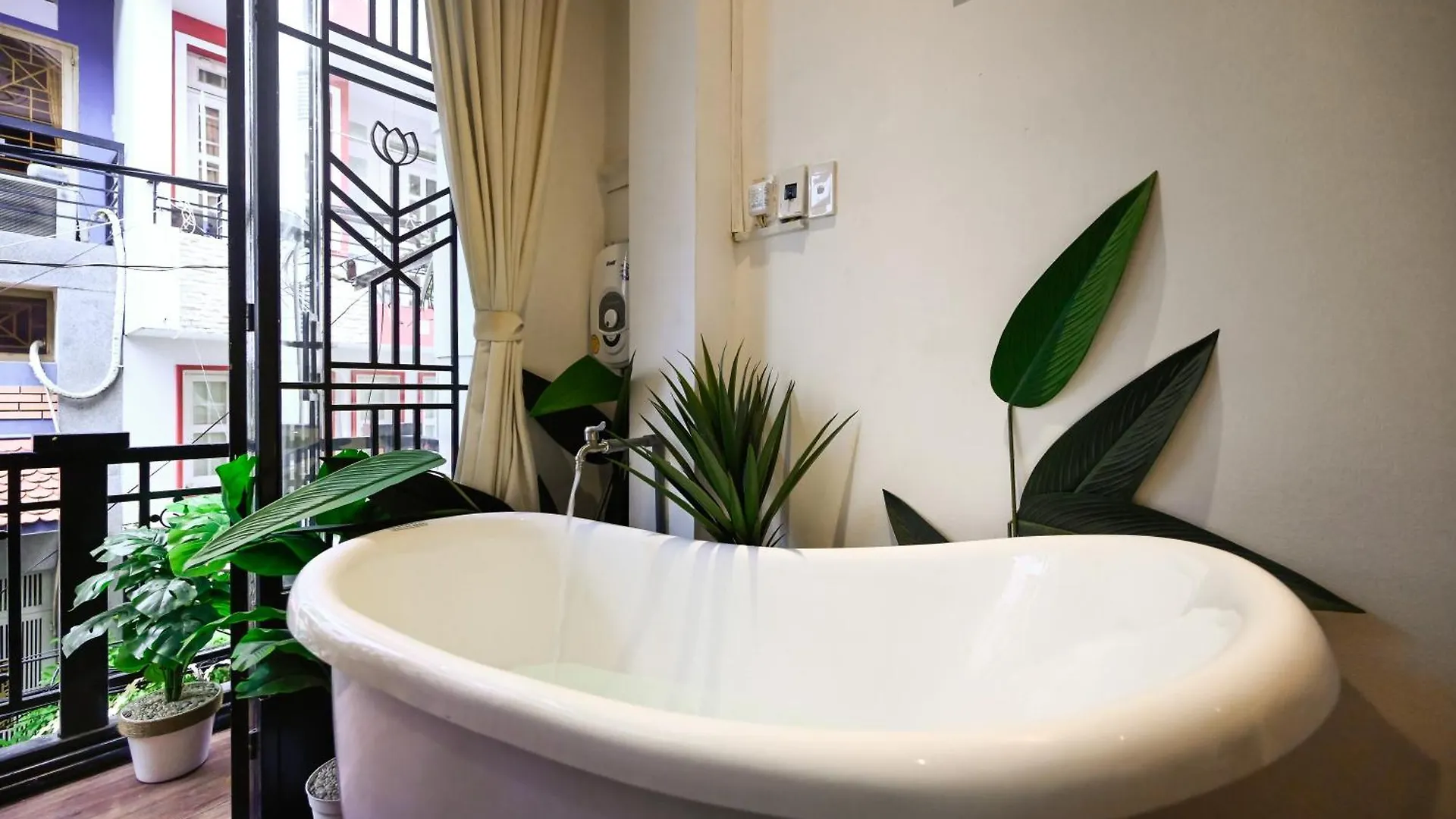 דירות הו צ'י מין סיטי Saigon Hideout